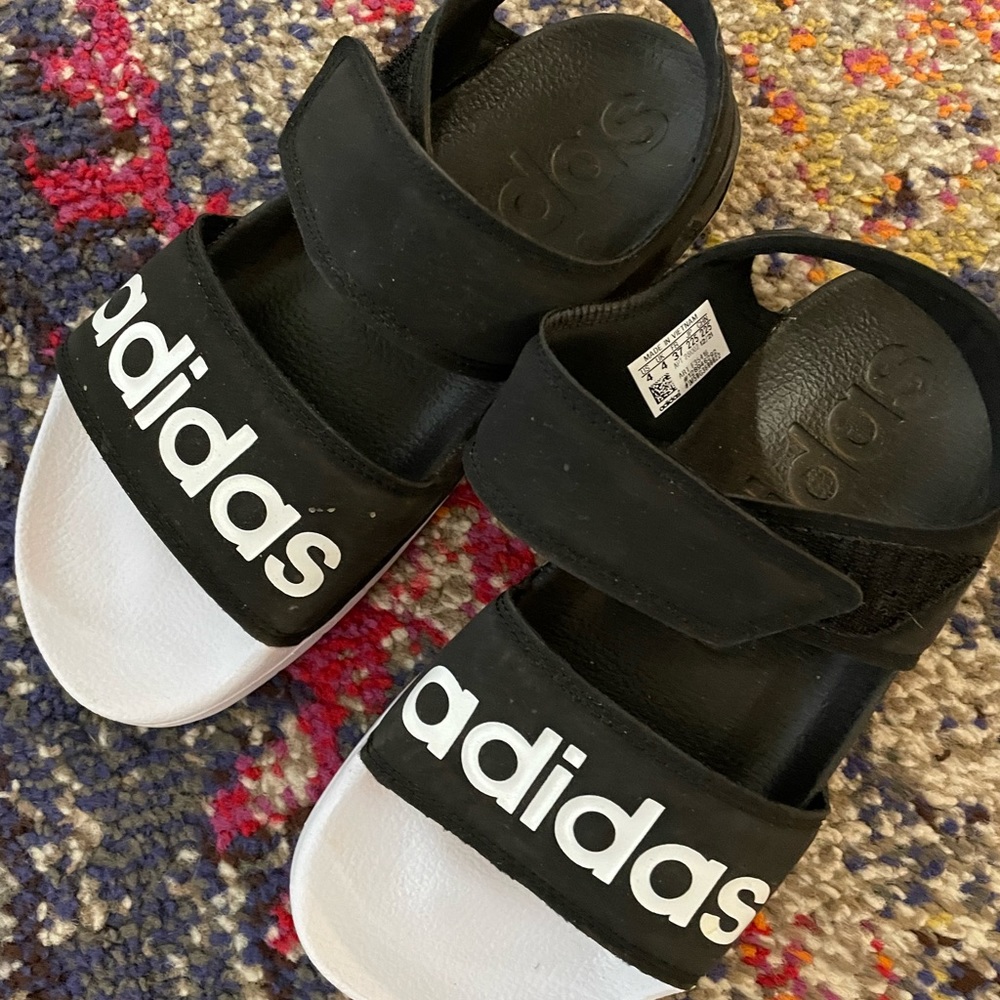Brand new kids sandals